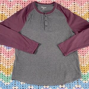 Amazon Essentials Men's grey and Maroon Raglan baseball t-Shirt long sleeve tee